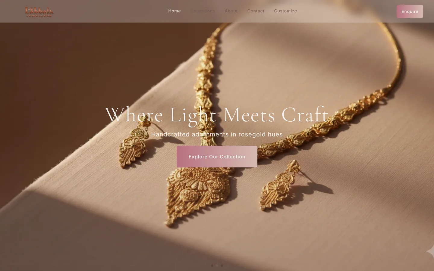Home: the necklace hero and the collections carousel
